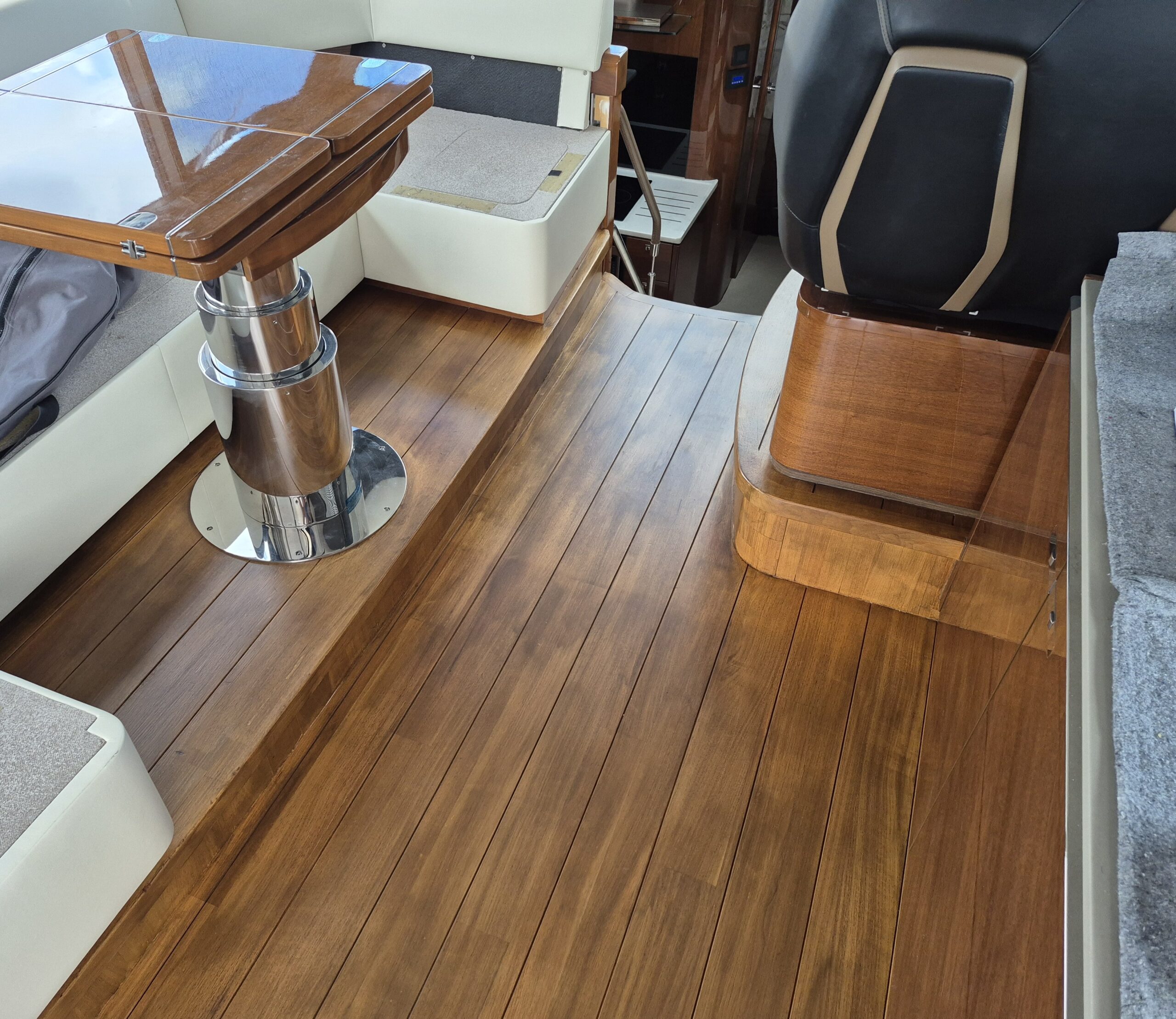 Princess 6 Boat Restoration Brightwork Refinishing StPetersburg