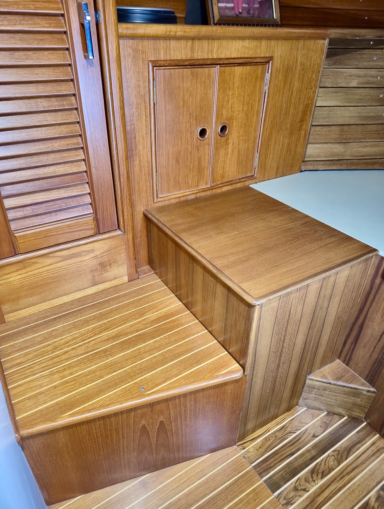Master State Room Berth Sitting Area Boat Resoration